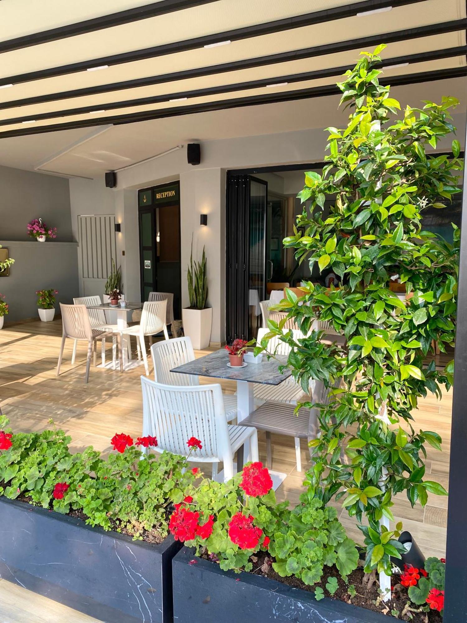 Hotel Bojko Vlorë Εξωτερικό φωτογραφία