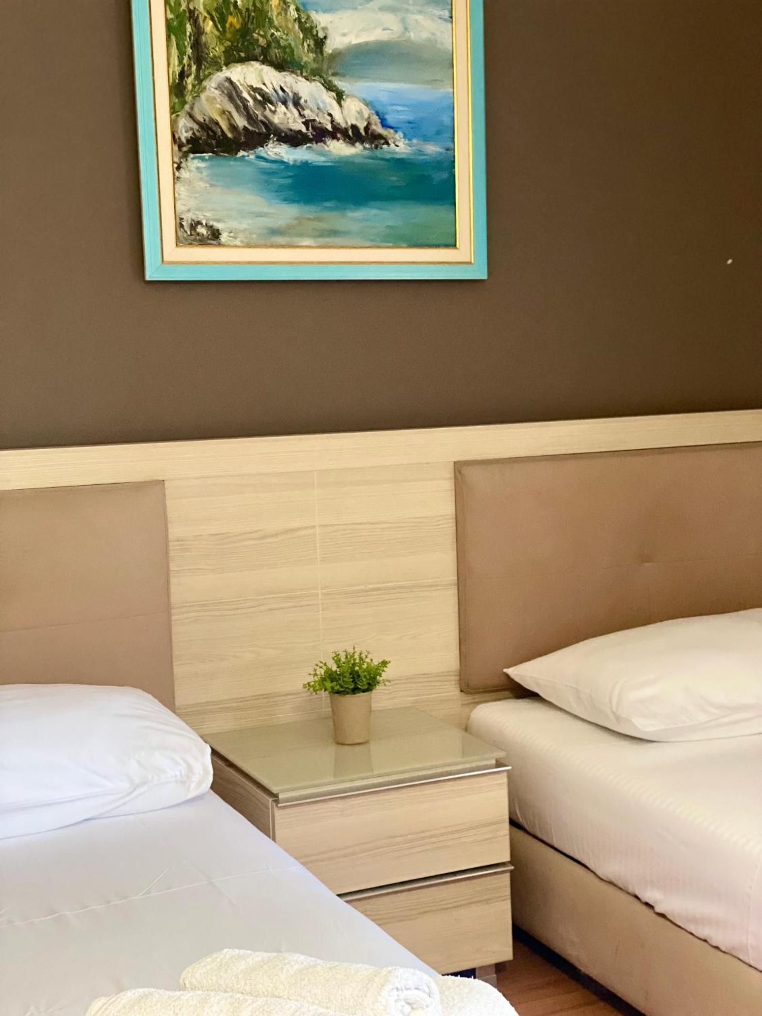 Hotel Bojko Vlorë Εξωτερικό φωτογραφία