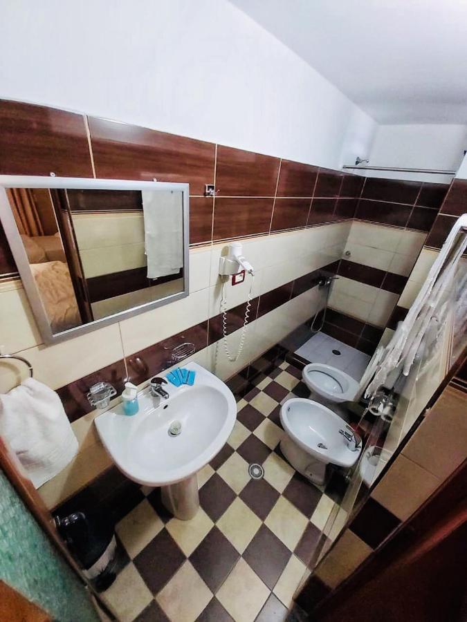 Hotel Bojko Vlorë Εξωτερικό φωτογραφία