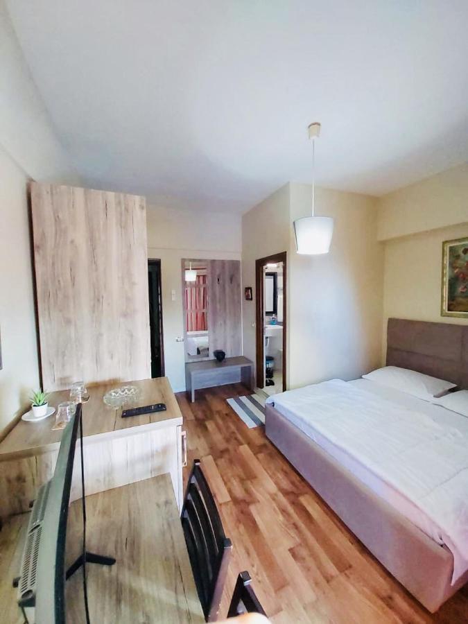 Hotel Bojko Vlorë Εξωτερικό φωτογραφία