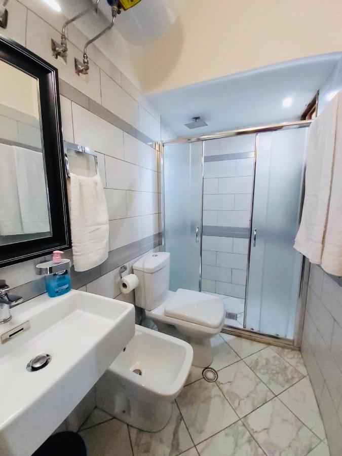 Hotel Bojko Vlorë Εξωτερικό φωτογραφία